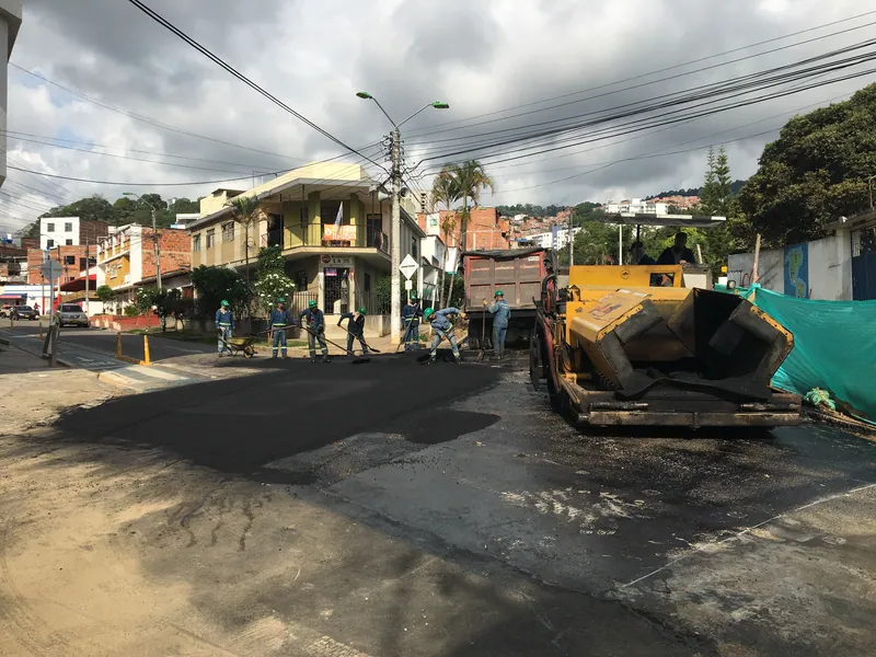 Pavimentación ejecutada por COINOBRAS